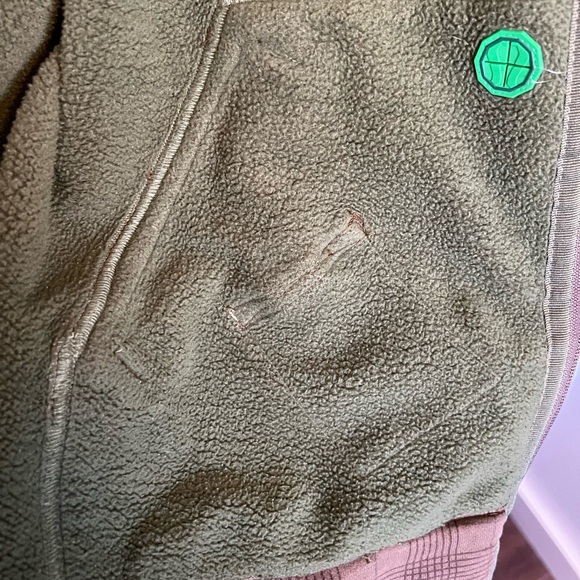 Rare vintage Lululemon plaid zip-up hoodie - Picture 14 of 16